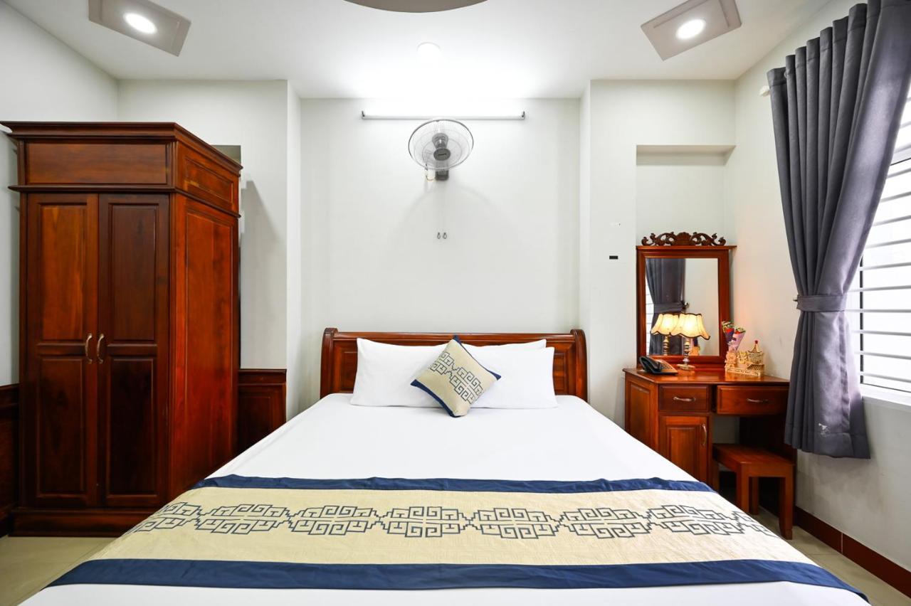 Sky Star Hotel Bandar Ho Chi Minh Luaran gambar