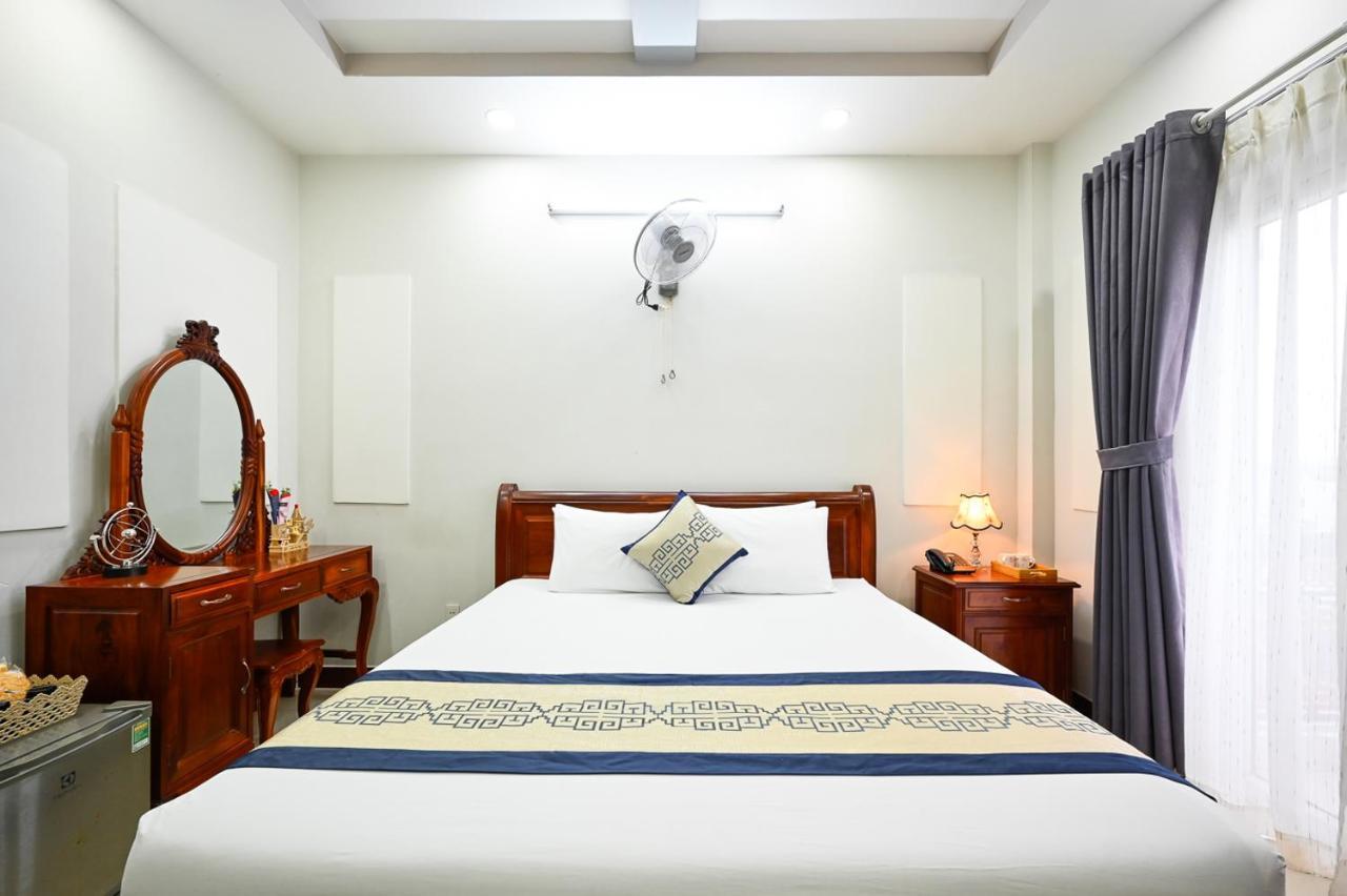 Sky Star Hotel Bandar Ho Chi Minh Luaran gambar